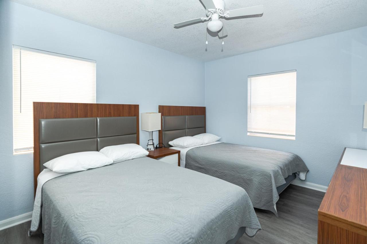 Echo Sails Motel Клиъруотър Бийч Екстериор снимка