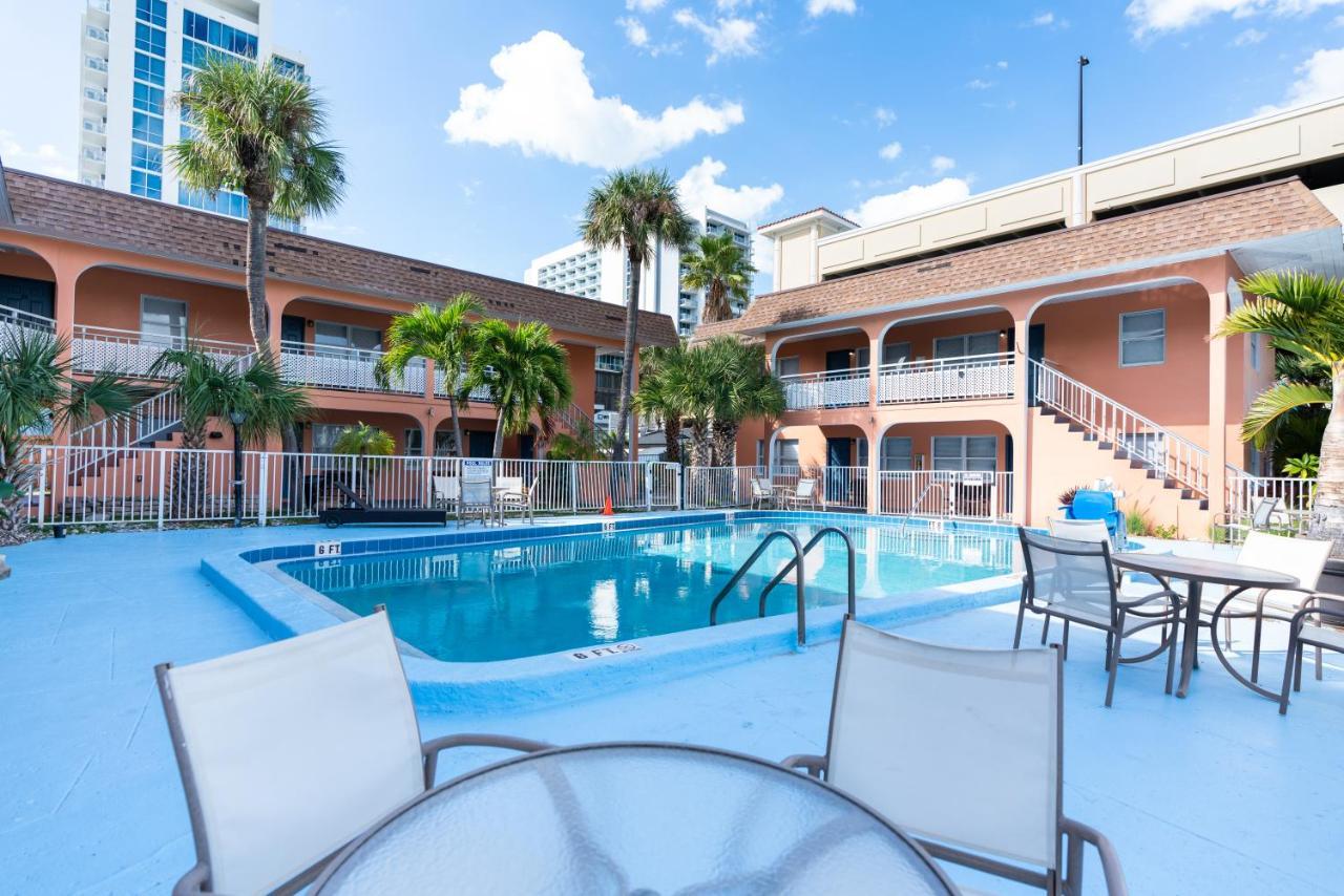Echo Sails Motel Клиъруотър Бийч Екстериор снимка